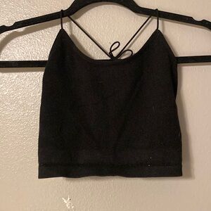 Black spaghetti strap cropped tank top